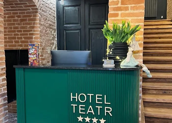 Teatr Hotel 4*