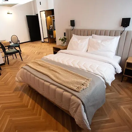 Hotell Teatr 4*