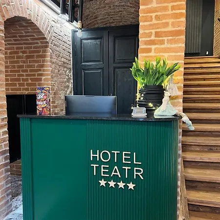 Teatr Hotel 4*
